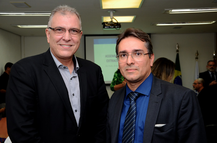 Agência de Viagens Bancorbrás adota o selo 'Turismo Responsável' do MTur 1 Carlos Eduardo Pereira e Júnior Lins, da Bancorbrás