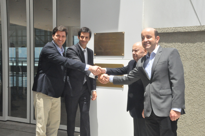 Grupo Royal Palm divulga 10ª edição de seu Balanço Socioambiental 1 Henrique Teixeira, prefeito de Campinas, Bruno Scacchetti, da OR, Armindo e Antonio Dias, do Grupo Royal Palm
