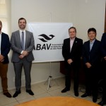 Marcelo Yoshino Seles, da Trustwave, Edmilson Romão, presidente da Abav-SP, Carlos Palmeira, presidente da ABAV Nacional, Tanabe, da Abracorp, e Marcelo Oliveira, consultor jurídico da Abav Naciona Marcelo Yoshino Seles, da Trustwave, Edmilson Romão, presidente da Abav-SP, Carlos Palmeira, presidente da ABAV Nacional, Tanabe, da Abracorp, e Marcelo Oliveira, consultor jurídico da Abav Naciona