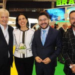 Mário Carvalho, da TAP, Gisele Lima, da Promo, Gilson Lira, da Embratur, e Gustavo Cavallaro, da Expomundo