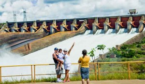 Itaipu recebe 32% a mais de turistas no Feriado da Independência