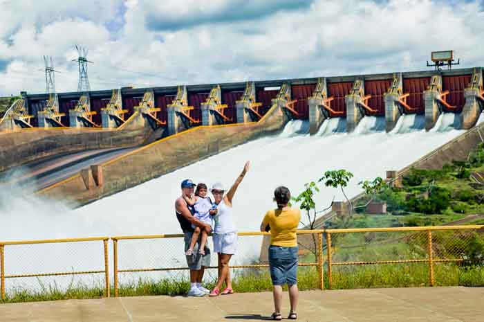 Mesmo sem nenhum registro de casos de Covid-19 em Foz do iguaçu, a diretoria da hidrelétrica irá recorrer a um fundo emergencial para auxiliar o município a se preparar para o enfrentamento da doença