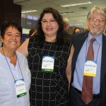 Cristina Fritsch, presidente da ABAV-RJ, Milagros Ochoa, do Peru, e Miguel Andrade, da Transmundi