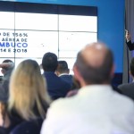 Felipe Carreras, secretário de Turismo, Esportes e Lazer de Pernambuco, apresentando seu painel "Estratégia de Conectividade de Pernambuco" / Foto: Hesíodo Góes/Seturel-PE Felipe Carreras, secretário de Turismo, Esportes e Lazer de Pernambuco, apresentando seu painel "Estratégia de Conectividade de Pernambuco" / Foto: Hesíodo Góes/Seturel-PE