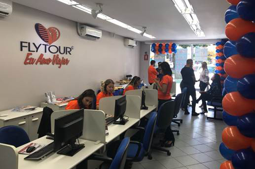 Flytour Serviços de Viagens inaugura primeira loja em Goiânia Unidade faz parte do projeto de expansão do mercado turístico na região Centro-Oeste