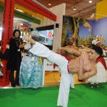 Público pode jogar capoeira com a galeria da Bahia
