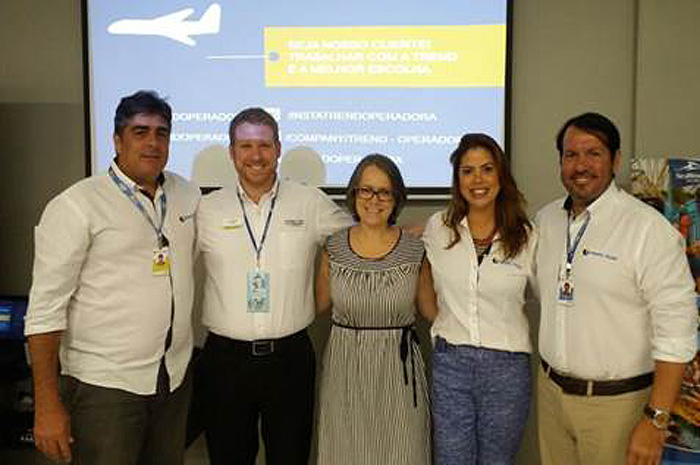 Grupo Trend capacita agentes de Caruaru (PE) Fabio Ribeiro, da Trend; Felipe Timerman, do SeaWorld; Ana Flávia Medina, do Experience Kissimmeee; Rebeca Ferreira e Felype Cabral, do Grupo Trend