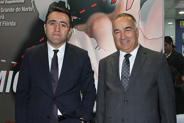Turquia quer impulsionar o fluxo de turistas brasileiro 1 Ahmet Temurci, diretor Geral de Promoção do Ministério de Turismo da Turquia, e Ahmet Çanga, do Consulado da Turquia no Brasil