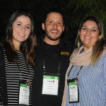 Cauê Castro, de Fort Lauderdale, com Jéssica Silva e Carla Cecchele, da RCD Hotels