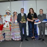 Fernando Santos e Magda Nassar receberam homenagem do turismo do Peru