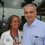 Mari Masgrau, do M&E, e Paulo Gana, presidente da Fenaloc