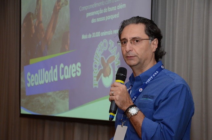 SeaWorld anuncia nova montanha-russa Tigris no Busch Gardens para 2019 1 Mauricio Alexandre, do Sea World, fez o anúncio para o trade brasileiro