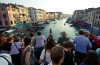 Veneza começará a cobrar por visita e limitar entrada diária de turistas em 2023