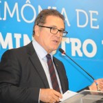 Vinicius Lummertz assumiu como ministro do Turismo nesta terça-feira (10)