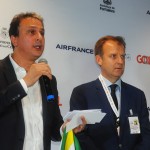Camilo Santana, governador do CE, e Jean-Marc Pouchol, diretor da Air France-KLM na América do Sul