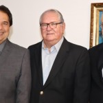 José Alves, secretário de Turismo da Bahia, Roy Taylor, do M&E, e Enrique Martin-Ambrosio, da Air Europa