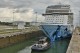 Norwegian Bliss se torna maior navio de passageiros a cruzar Canal do Panamá