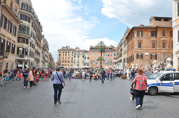 Coronavírus: Itália prorroga quarentena até o começo de maio 1 Praça da Espanha, em Roma