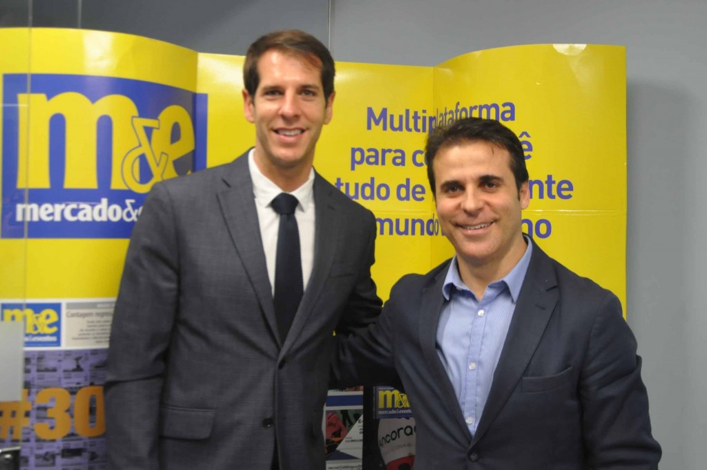 Raul Rivas, gerente de Vendas do FC Barcelona, e Joan Romero, diretor da Agência Catalã de Turismo para a América do Sul