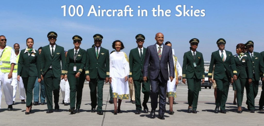 Executivos da companhia comemoram chegada da 100ª aeronave da Ethiopian