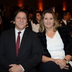 Adelcio Luiz Volpi, da Copel Telecom, e Helena Coelho
