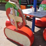 Detalhe dos bancos da Woody’s Lunch Box Detalhe dos bancos da Woody’s Lunch Box