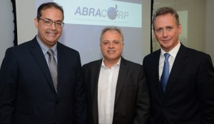 Abracorp lança novo sistema de BI com dados detalhados do setor; veja fotos