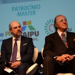 João Barbiero, secretário de Turismo do Paraná, e Michel Tuma Ness, da Fenactur