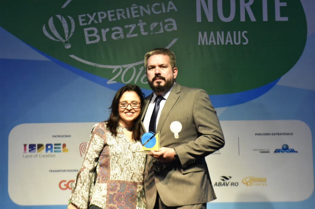 Monica Samia, CEO da Braztoa, e Nickolas Cabral do Anjos, Diretor de Marketing da Amazonastur