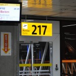 Portão de número 217 embarcou tripulantes e passageiros neste voo inaugural para Belém