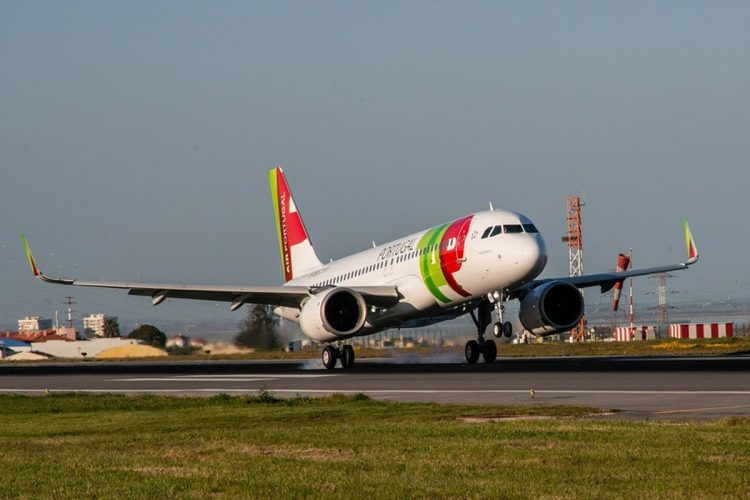 TAP suspende contratos de trabalho de 90% dos funcionários 1 A320 da TAP