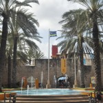 Bandeira de Curaçao faz parte da decoração das atrações