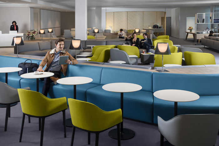 Air France inaugura novo lounge no aeroporto de Charles de Gaulle Novo lounge Air France no Charles de Gaulle - crédito Agência Audiovisuelle Air France