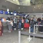 Passageiros no check-in para o primeiro voo da Copa Airlines partindo de Fortaleza Passageiros no check-in para o primeiro voo da Copa Airlines partindo de Fortaleza
