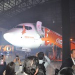 Convidados puderam conhecer a aeronave por dentro