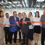 Corte da fita reuniu toda a equipe da American no Rio