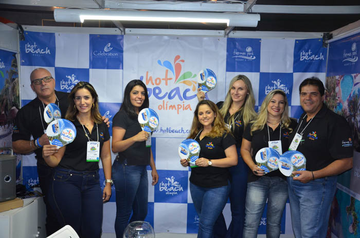 Hot Beach Olímpia oferece 25% desconto em todo complexo no mês de agosto 2 Estande do Hot Beach Olímpia, na Avirrp 2018