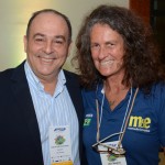 Geraldo Rocha, presidente da Abav, com Mari Masgrau, do M&E