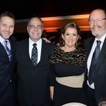 Luiz Fernando Vieira, da Viajar Barato, Orlando Palhares, da CVC Corp, e Ines Bellini e Odmar Aguiar, da Mendes Turismo