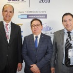 Régis Medeiros, secretário de Turismo de Fortaleza, Manoel Linhares, da ABIH Nacional, e Rodrigo Pereira, da Setur Fortaleza