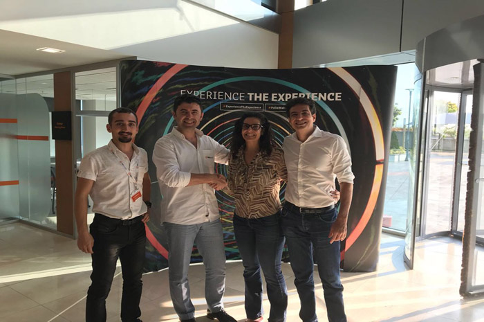 Rede Tauá terá primeiro parque aquático indoor do Brasil 1 Alican Bozkurt, especialista de vendas da Polin Waterparks, Ahmet Sumer, gerente global de vendas da empresa, Lizete Ribeiro, diretora comercial e de marketing da Rede Tauá, e Daniel Chequer Ribeiro, diretor financeiro da Rede
