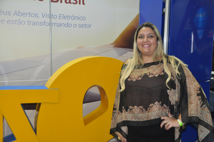 RCD Hotels promove novo complexo de resorts no México durante Abav Expo 1 Carla Cecchele, Directora de Vendas da RCD Hotels