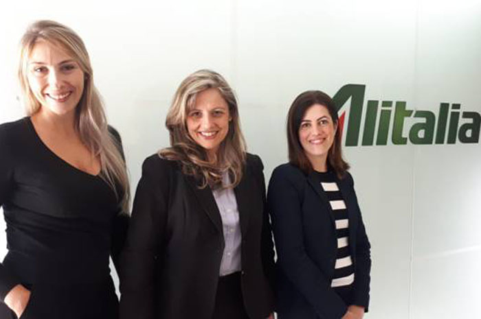 Carolina Migliore, Sheila Fontana e Camila Souza, novas contratadas da Alitalia. (Foto: divulgação)