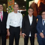 Colombo Cialdini, Abav-CE, Regis Medeiros, secretário de Turismo de Fortaleza, Arialdo Pinho, secretário de Turismo do Ceará, e Manoel Linhares, presidente da ABIH Nacional