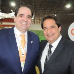 Eduardo Bernardes, VP de Vendas e Marketing da Gol, e José Alves, secretário de Turismo da Bahia