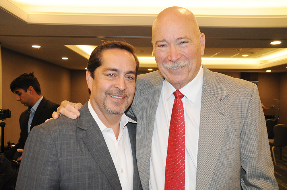 Ft. Lauderdale recebe 13,5 mi de turistas em 2017 e investe US$ 1,2 bi em hospedagem 2 Fernando Harb, VP de Vendas do Greater Fort Lauderdale CVB, e Rick Still, diretor do La Cita