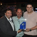 Marcelo Paolillo e Michael Bonilha receberam o prêmio em nome da Flytour MMT Viagens