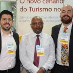Raphael de Lucca, da Ethiopian Airlines, com Anteneh Tariku e Ricardo Guimaraes, da Embaixada da Etiópia no Brasil