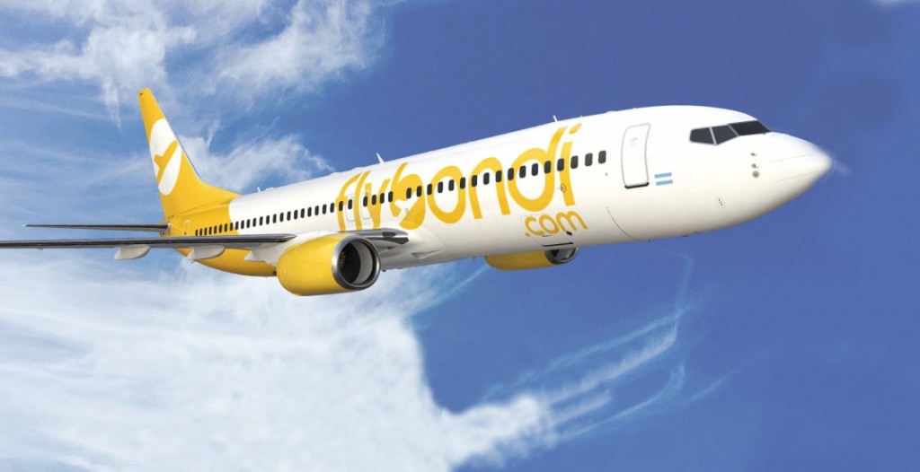Anac autoriza operações da Flybondi no Brasil; voos começam em outubro 1 flybondi-boeing-737-800-divulgacao