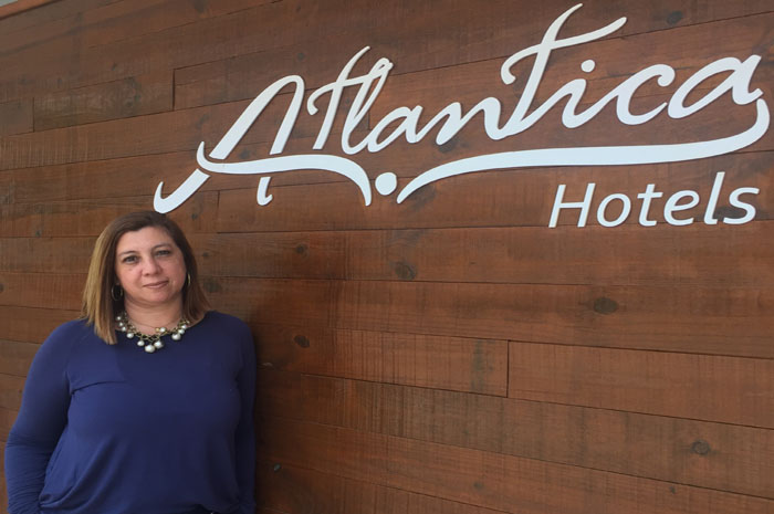 Cláudia Secioso volta à Atlântica para assumir gerência de vendas do Quality Resort 1 Executiva assume cargo otimista para fechar o ano com metas alcançadas